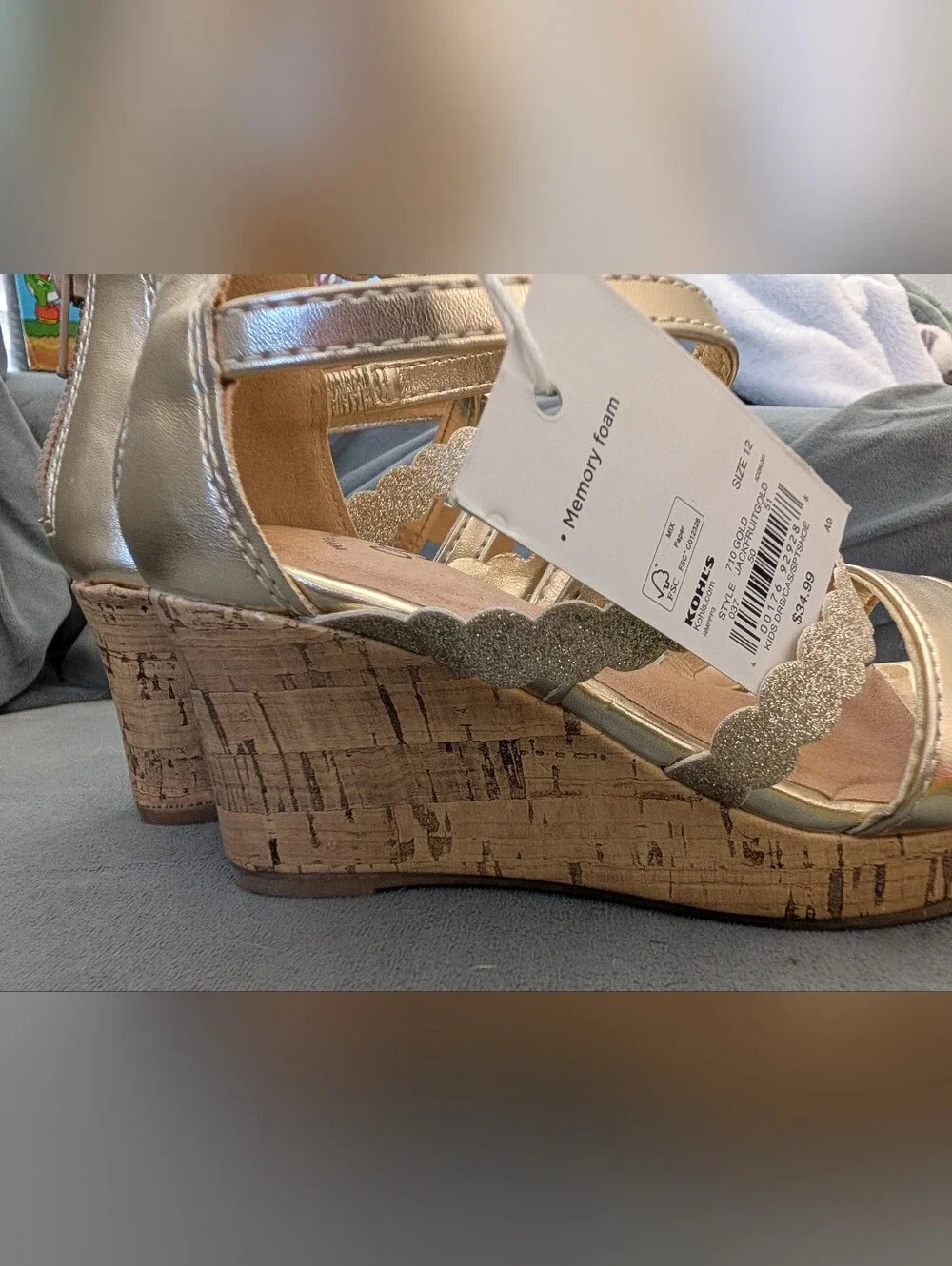 So Girl's size 12 cute gold wedge sandals